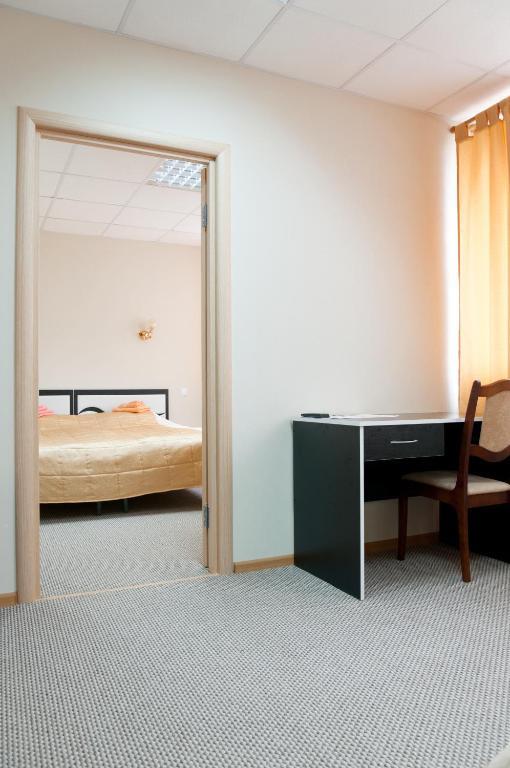 Avenue Hotel Zaslawye Phòng bức ảnh